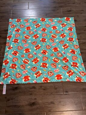 Disney Turning Red: Turquoise Cream Baby Blanket 48 X 48 inches